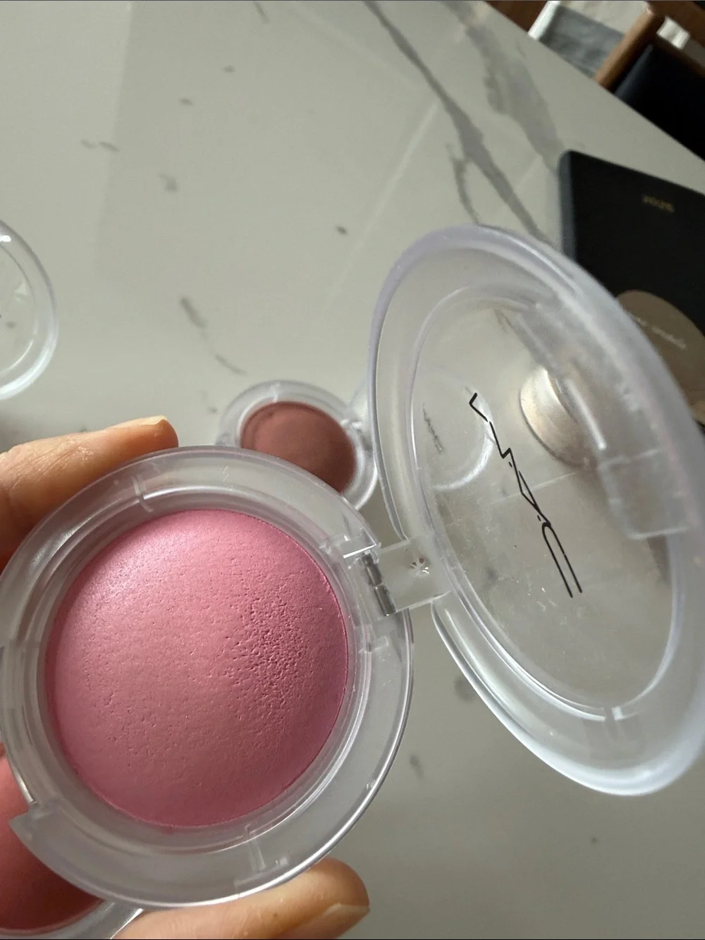 MAC glow play blush set - heat index, grand, blush please, totally synced